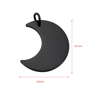 Bem polido e PVD chapeamento tag aço inoxidável lua ornamento lua forma pingente Blanks com pular anel - Product Image 5