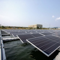Plataforma Modular de Sistema FPV de Fácil Instalación para Plantas de Energía Solar Flotantes en Lagos y Embalses, Resistente a la Corrosión