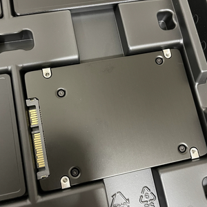 Sung PM893 960 Solid State <b>Drive</b> - 2.5 <b>Internal</b> [SATA/600] Storage Server SSD PM893 960GB PM893 960GB - Product Image 5
