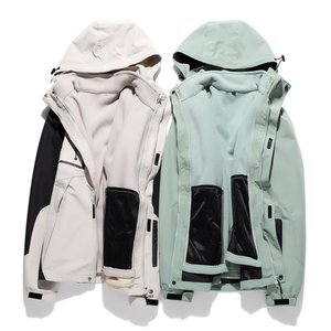 Femmes <span class=keywords><strong>3</strong></span> <span class=keywords><strong>en</strong></span> <span class=keywords><strong>1</strong></span> polaire chaud Ski <span class=keywords><strong>veste</strong></span> imperméable personnalisé coupe-vent randonnée vêtements hiver coupe-vent <span class=keywords><strong>veste</strong></span> femmes - Product Image 5