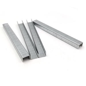 Clavos a Granel a Bajo Precio, Grapas 80/10, Fijaciones <span class=keywords><strong>para</strong></span> Tela, Juego de Clavos de Tapicería de Alambre Duradero al por Mayor <span class=keywords><strong>para</strong></span> Uso en <span class=keywords><strong>Muebles</strong></span> - Product Image 1