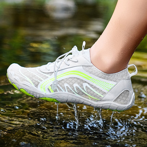 Chaussures d'eau en maille à séchage rapide avec semelle en caoutchouc unisexe pour l'été, la plage, la randonnée, le trekking, la pêche, la natation et le sport - Product Image 1