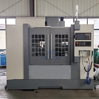 VMC850 Verticaal CNC Bewerkingscentrum Vijfassige freesmachine BT40 Spindel Hoge Nauwkeurigheid Precisie Metaal Hobby te Koop