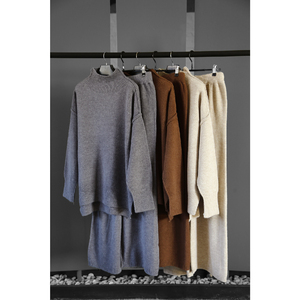 <span class=keywords><strong>Ensemble</strong></span> pull à col roulé fendu 2025 pour femmes, <span class=keywords><strong>ensemble</strong></span> décontracté ample en <span class=keywords><strong>laine</strong></span> et cachemire mélangés, <span class=keywords><strong>pantalon</strong></span> en tricot décontracté, <span class=keywords><strong>ensemble</strong></span> deux pièces - Product Image 1