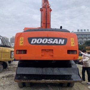 Excavatrice d'occasion Doosan DH210W-7 de haute qualité, modèle 2023, sur chenilles hydrauliques, avec pompe et roulement, moteur à prix réduit, Grow Euchips - Product Image 5