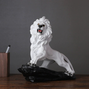 Artesanía Creativa China de Resina de Fujian, Decoración Pintada de León Oriental Ecológica, Nuevo Diseño para Hogar y Oficina, Hada Navideña - Product Image 3