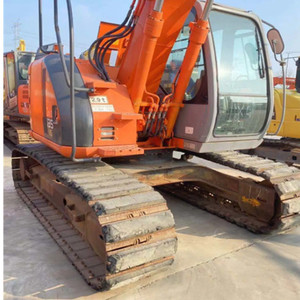 Pelle à chenilles hydraulique d'occasion Zx135, bon état, à vendre - Product Image 5