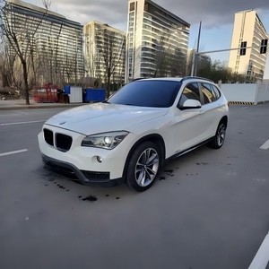 <span class=keywords><strong>BMW</strong></span> <span class=keywords><strong>X1</strong></span> SDrive20i Sport Line 2013 |   Venta al por Mayor de Vehículos con Bajo Kilometraje, Techo Panorámico Turbo, Asientos de Cuero, Neumáticos R18, Cámara de 360°, Automático - Product Image 1