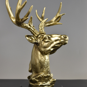 Grande statue <span class=keywords><strong>de</strong></span> <span class=keywords><strong>cerf</strong></span> en résine <span class=keywords><strong>de</strong></span> luxe Europe américaine Simulation <span class=keywords><strong>de</strong></span> tête <span class=keywords><strong>de</strong></span> <span class=keywords><strong>cerf</strong></span> pour l'extérieur Décoration <span class=keywords><strong>de</strong></span> Noël Figurine pour la maison - Product Image 6