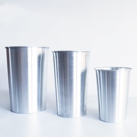 Pot Vas Bunga Logam Berbagai Ukuran untuk Penggunaan di Pusat Perbelanjaan dengan Ember Bunga Aluminium untuk Bonsai