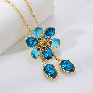 Collana con Ciondolo a Fiore in Cristallo Placcato Oro in Lega di Rame, Catena a Maglie con Strass a Marquise, Gioielli Trendy da Donna per Feste - Product Image 3