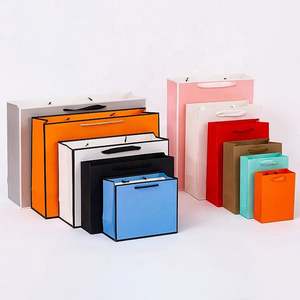 KM Wholesale Luxury Black Shoes <b>Clothes</b> Packaging Paper Bags Printed Clothing Shopping Gift Jewelry Wine Paper Bag - Product Image 3