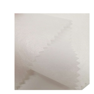 TPU laminé de tissu non tissé respirant de polyester de qualité <span class=keywords><strong>fine</strong></span> pour la robe chirurgicale masque facial varié <span class=keywords><strong>inter</strong></span> doublure - Product Image 1