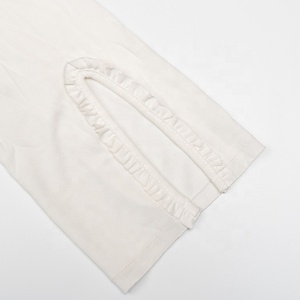 Camisetas Sueltas de Jersey Kinit para Mujer, Suaves como la Seda, con <span class=keywords><strong>Volantes</strong></span> y Aberturas en los Puños, Cuello Redondo en la Parte Delantera, Espalda Descubierta con Detalle Metálico Dorado - Product Image 5