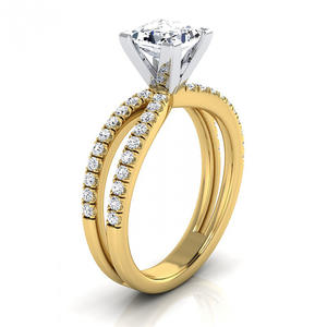 Anello di Fidanzamento F515 con Diamante Taglio Princess in Oro Massiccio 18K con Incastonatura a Pavé, Gioielleria Raffinata per Donne - Product Image 4