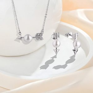 Pendientes de Plata de Ley 925 con Perlas y Diseño de Flecha YILUN, Pendientes de Plata con Baño de Rodio, Diseño Elegante para Mujer - Product Image 6