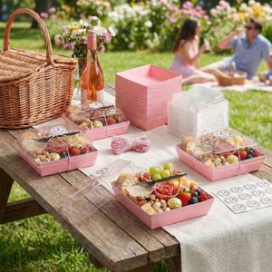 Boîtes à friandises miniatures jetables transparentes avec fourchettes pour biscuits, tranches de gâteau, charcuterie, pâtisserie, fraises, emballage de produits de boulangerie (rose) - Product Image 5