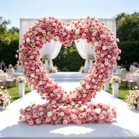 Support de fleurs artificielles en forme de cœur rose romantique pour la décoration de scène de mariage, de demande en mariage et de célébrations