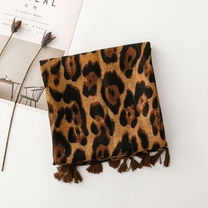<span class=keywords><strong>Sciarpa</strong></span> Sottile in Poliestere con Stampa <span class=keywords><strong>Leopardata</strong></span> per Donne Musulmane, Stile Europeo e Americano, Ideale per Viaggi - Product Image 6