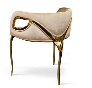 Taburete de <span class=keywords><strong>Bar</strong></span> de Lujo Boca Do <span class=keywords><strong>Lobo</strong></span> con Respaldo Curvo, Tapizado en Terciopelo Dorado, 3 Patas, Silla de <span class=keywords><strong>Bar</strong></span> para Hogar, Hotel, Barra de <span class=keywords><strong>Bar</strong></span>, Club, Silla Alta - Product Image 3