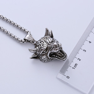 Oem odm personalizado fundición de joyería retro 316L de acero inoxidable cabeza de Lobo colgante collar para los hombres - Product Image 4