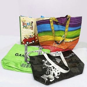 Bolsa de Mano Brillante con Estampado Personalizado, Bolsa Laminada de Polipropileno, Bolsa Promocional OEM de Bajo Precio, Bolsa de Compras de Polipropileno No Tejido - Product Image 5
