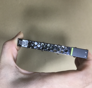 Internal SAS 7.68T NVMe Palm SSD 02355PXV 02356MUT 02355WYP 02352SGM 02354MGF 02355FPG 02355FPL 02356NAY 02354YYS 02356QRC ฮาร์ดดิสก์แบบ NVMe ของ Internal SAS ความจุ 7.68TB รุ่น 02355PXV 02356MUT 02355WYP 02352SGM 02354MGF 02355FPG 02355FPL 02356NAY 02354YYS 02356QRC - Product Image 2
