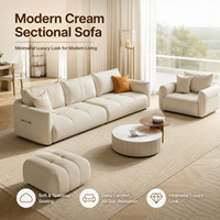 Canapé sectionnel capitonné crème, fauteuil et ottoman, ensemble de sièges spacieux et doux, style minimaliste, luxe moderne pour la maison