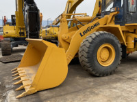 Chargeuse sur pneus LG856 d'occasion, bon état, charge nominale de 17 tonnes, faible durée de travail, chinois