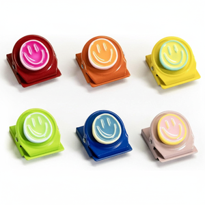 6 Pezzi Magneti Colorati in Resina a Forma di Faccine Felici, Clip Magnetiche per Lavagna, Armadietto, Opere d'Arte, Magneti per Frigorifero e Aula - Product Image 2