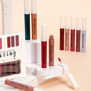Set de Brillo Labial de Larga Duración con Acabado Mate, Lápiz Labial Líquido que Muestra el Color, Brillo Labial que No se Desvanece - Product Image 4