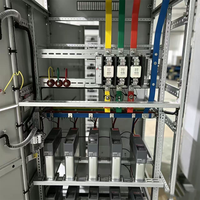 Banco de Condensadores Trifásico Multivoltaje con Control PLC para Corrección del Factor de Potencia en Distribución de Energía Industrial