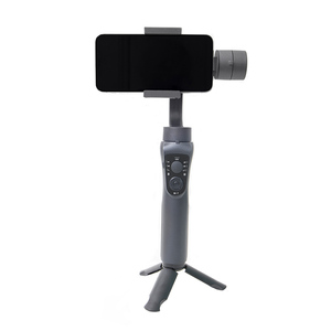 Stabilisateur de cardan portable 3 axes S5B pour smartphone, idéal pour les vlogs et le streaming en direct, avec batterie 4000 mAh et suivi IA pour iPhone et Android - Product Image 5