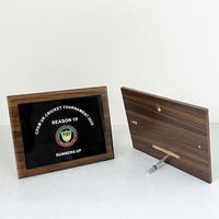 Trophée d'entreprise en bois et cristal avec gravure personnalisée MH-NJ00678