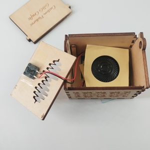 Boîte à musique en bois personnalisée - Personnalisable avec des <span class=keywords><strong>chansons</strong></span>, des messages vocaux, du texte et des photos - Cadeau idéal - Product Image 6
