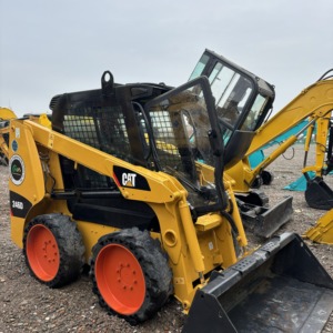รถตักล้อยางขนาดเล็ก Caterpillar CAT 246C มือสอง รุ่น CAT246D ผลิตในญี่ปุ่น ราคาถูก ขาย - Product Image 3