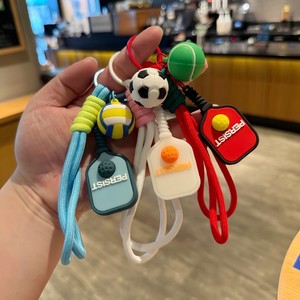 Llavero de Pickleball, Colgante de Silicona con Forma de Pala y Pelota de Fútbol/Voleibol/Tenis, Accesorio Moderno para Mochila/Llavero de Coche - Product Image 1