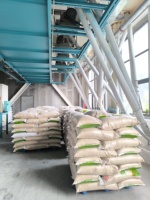 Moulin à farine électrique haute efficacité pour céréales entières avec moteur, machine de broyage compacte pour blé, maïs et diverses céréales 380V