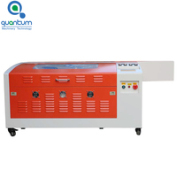 CO2 40W 50W 60W Mini machine de gravure laser de bureau pour le marquage du logo