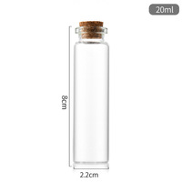 Bouteilles en verre avec bouchons en bois, flacons en verre de différentes tailles, bouteilles à vœux, pots en verre avec couvercles en liège pour le stockage alimentaire en cuisine