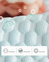Tissu rafraîchissant respirant en polymère à 50 % avec motif géométrique tendance et couche d'air glacée pour matelas