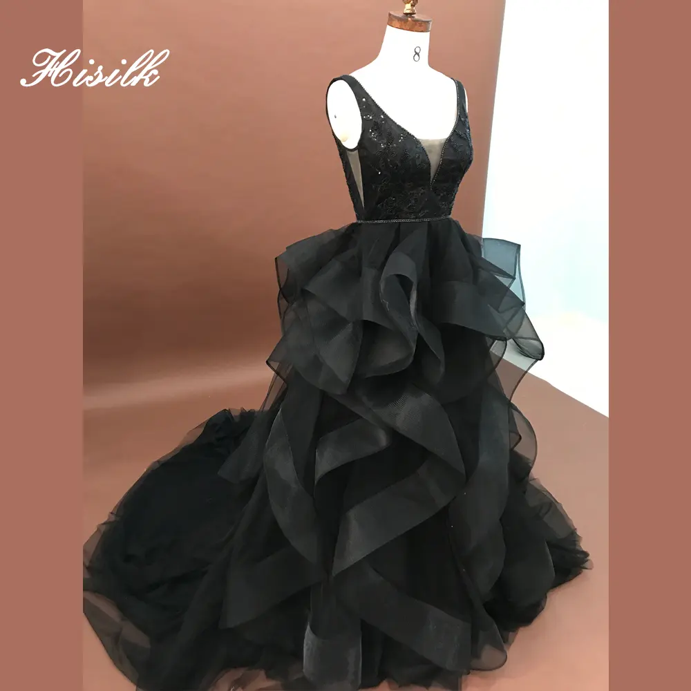 Sexy V-neck black wedding dress beaded lace bodice heavy wedding gown with puff ruffle skirt