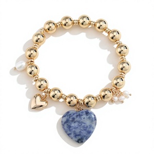 Bracelet perlé plaqué or avec breloque cœur en lapis-lazuli, pendentif perle d'eau douce, bijoux romantiques pour femmes - Product Image 6