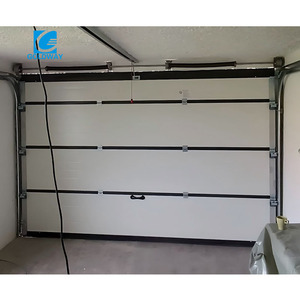 <span class=keywords><strong>Porte</strong></span> <span class=keywords><strong>de</strong></span> <span class=keywords><strong>garage</strong></span> <span class=keywords><strong>sectionnelle</strong></span> isolée moderne avec un design <span class=keywords><strong>de</strong></span> panneaux lisses pour usage résidentiel - Product Image 6