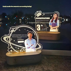 كأس بلوري فاخر بتصميم جناح |   ميدالية تكريم الموظفين بمناسبة الذكرى السنوية للشركة مصنوعة حسب الطلب - Product Image 3