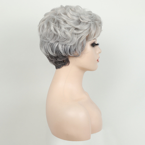 Parrucche Corte Ondulate Pixie Cut Stratificate Grigio Argento all'Ingrosso dalla Fabbrica - <span class=keywords><strong>Capelli</strong></span> Sintetici Naturali Adatti per Donne - Product Image 4