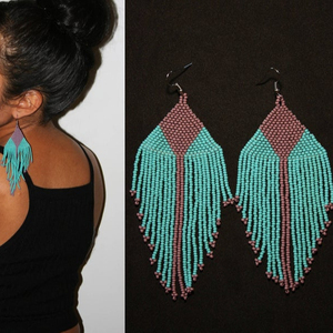   Pendientes Largos Hechos a Mano con Cuentas de Colores, Modelo Happiness - Product Image 1