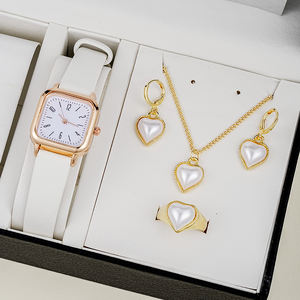 Venta caliente moda reloj de cuarzo conjunto de joyería cadena de oro corazón perla encanto collar pendientes y pulsera conjunto para mujer regalo - Product Image 1