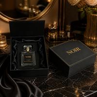 Boîte cadeau de parfum de luxe personnalisée, noire mate, avec fermeture magnétique, en carton rigide, avec logo en feuille d'or et insert en EVA