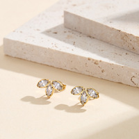 Boucles d'oreilles clous en acier inoxydable plaqué or 18 carats, étanches, avec zircon cubique taille marquise et motif trèfle, directement de l'usine
